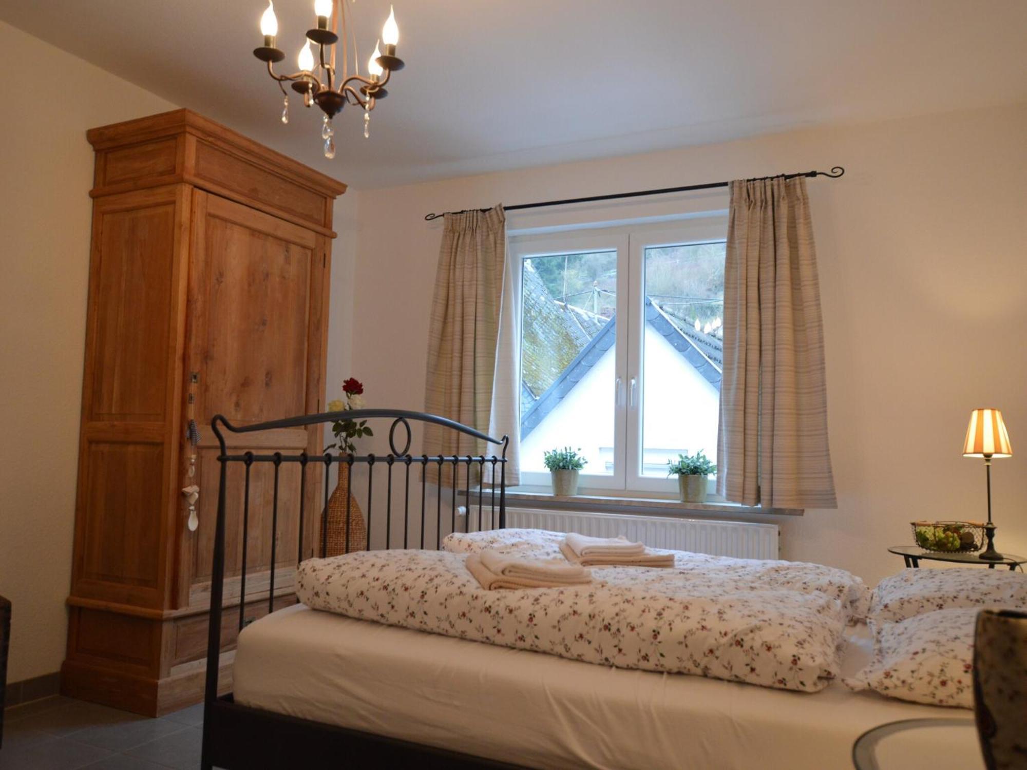 A Modern Holiday Home By The River Mosel モーゼルケルン エクステリア 写真